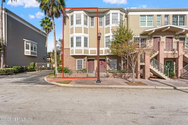 Jacksonville, FL 32202,337 E CHURCH ST