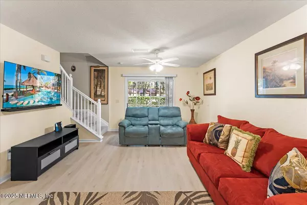 Jacksonville, FL 32244,8550 ARGYLE BUSINESS LOOP #1605