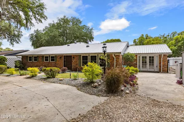 Keystone Heights, FL 32656,49 SE NELSONS POINT RD