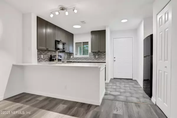 Ponte Vedra Beach, FL 32082,7 ARBOR CLUB DR #317