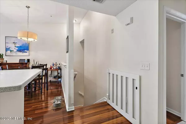 Jacksonville, FL 32224,13808 HERON'S LANDING WAY #7