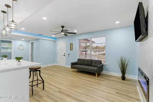 Jacksonville, FL 32210,7060 PERKE DR