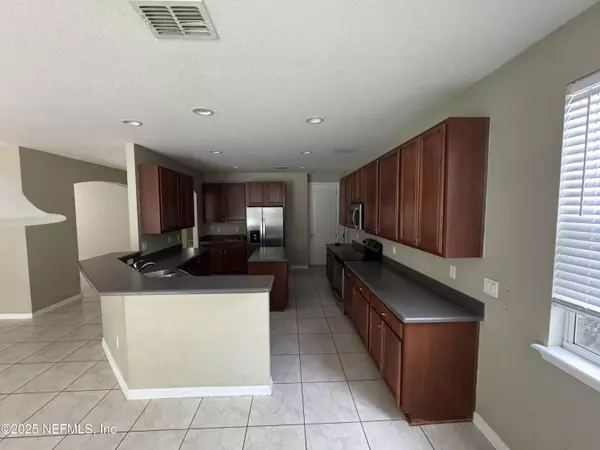 St. Johns, FL 32084,724 WOODED HAMLET CT