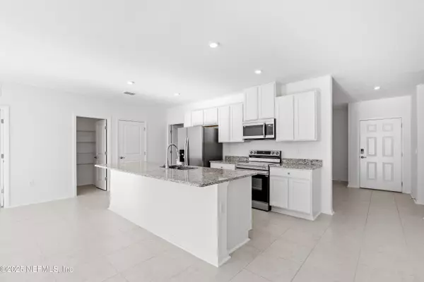 Palm Coast, FL 32137,8 BANNBURY LN