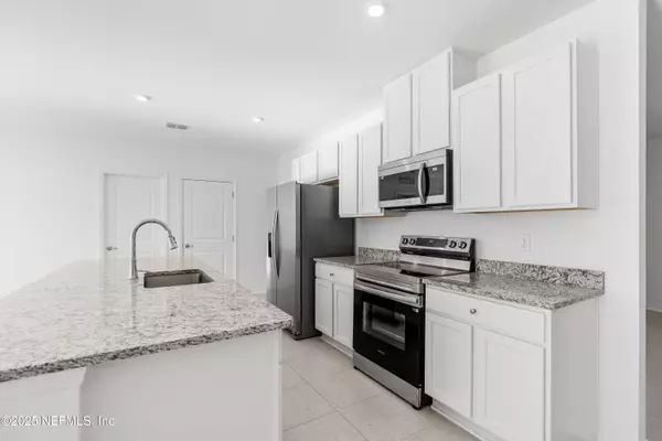 Palm Coast, FL 32137,8 BANNBURY LN