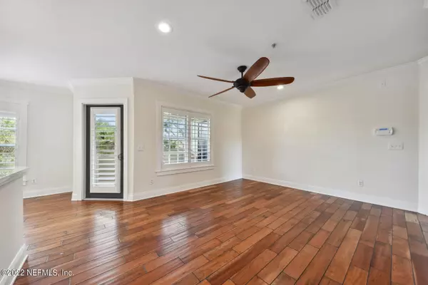 Jacksonville Beach, FL 32250,1701 THE GREENS WAY #1822