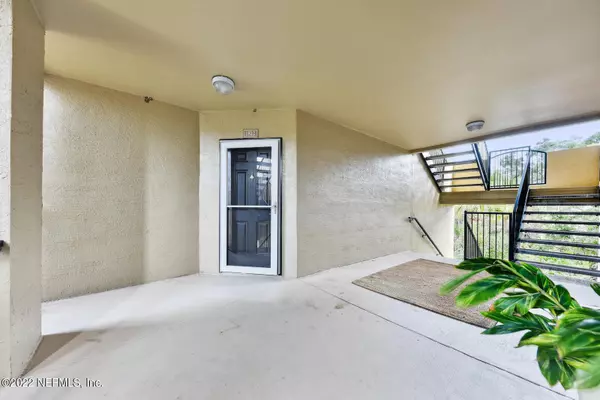 Jacksonville Beach, FL 32250,1701 THE GREENS WAY #1822