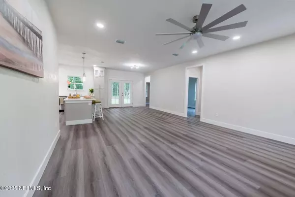 Starke, FL 32091,871 S PARKER ST