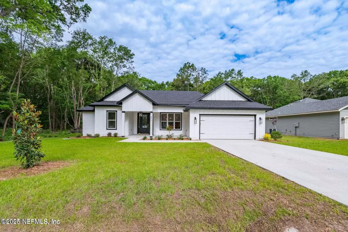 Starke, FL 32091,877 S PARKER ST