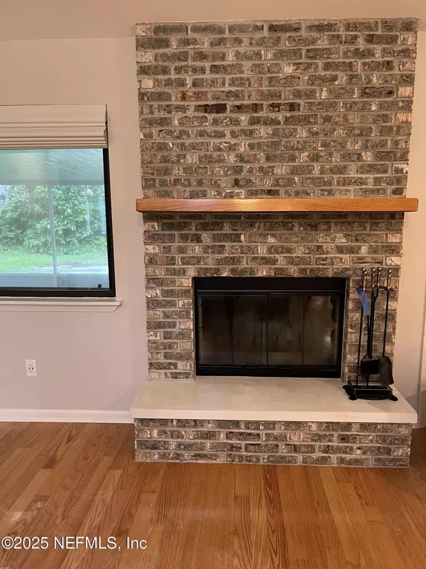 Neptune Beach, FL 32266,1809 KINGS WAY