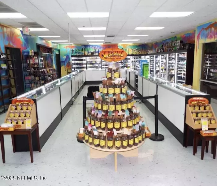 2810 FLORIDA AVE S, Lakeland, FL 33803