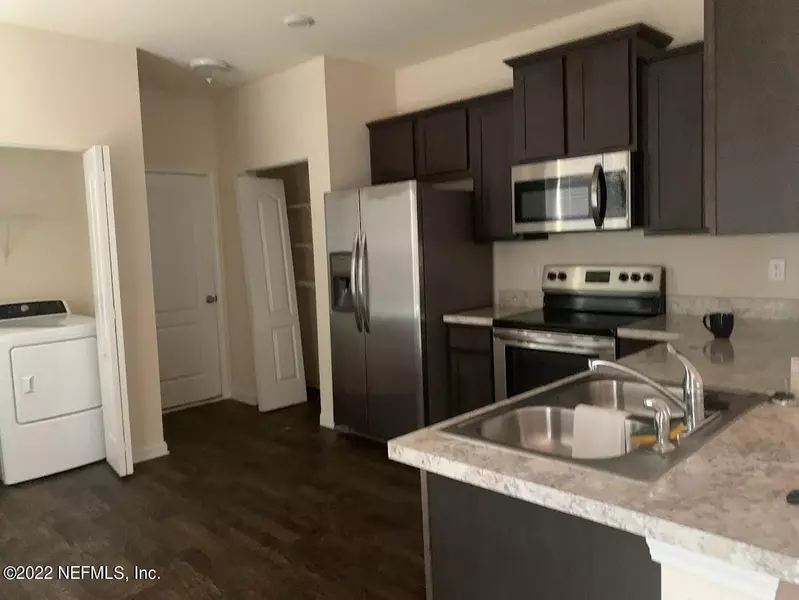 7931 ECHO SPRINGS RD, Jacksonville, FL 32256