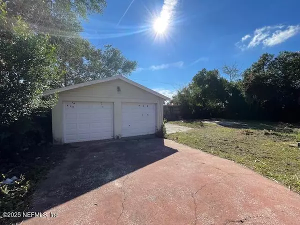 Jacksonville, FL 32211,5952 TERRY PARKER DR S