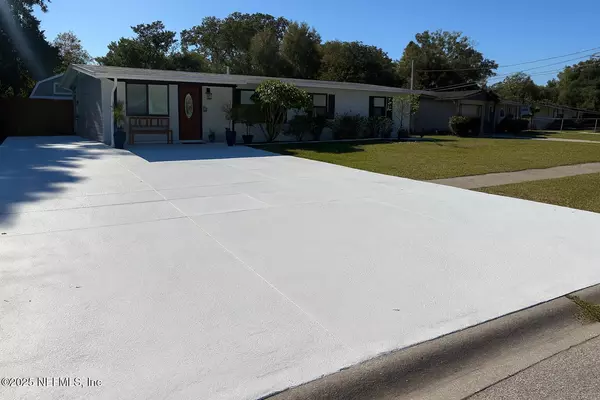 Orange Park, FL 32073,366 BLAIRMORE BLVD E