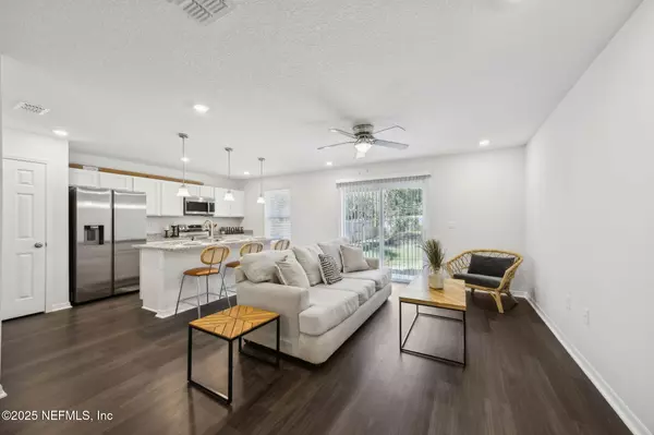 Jacksonville, FL 32210,8649 NUSSBAUM DR