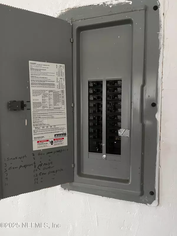 Jacksonville, FL 32206,623 IVY ST