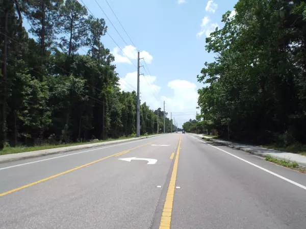 Jacksonville, FL 32244,000 RAMPART RD