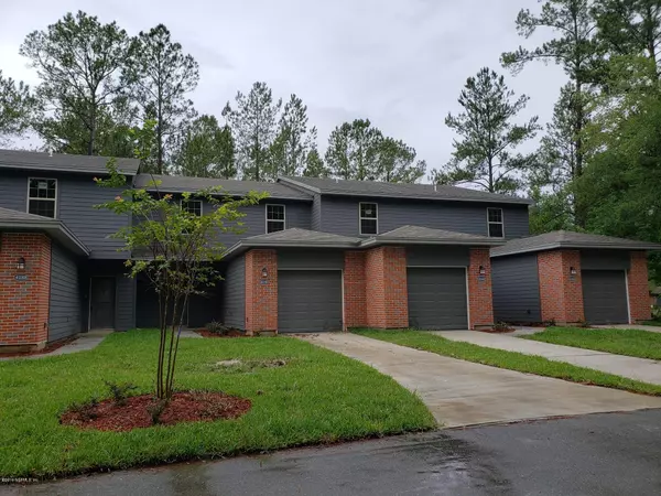 4186 QUIET CREEK LOOP #147, Middleburg, FL 32068