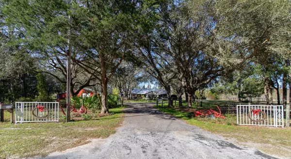 Melrose, FL 32666,942 SR 26