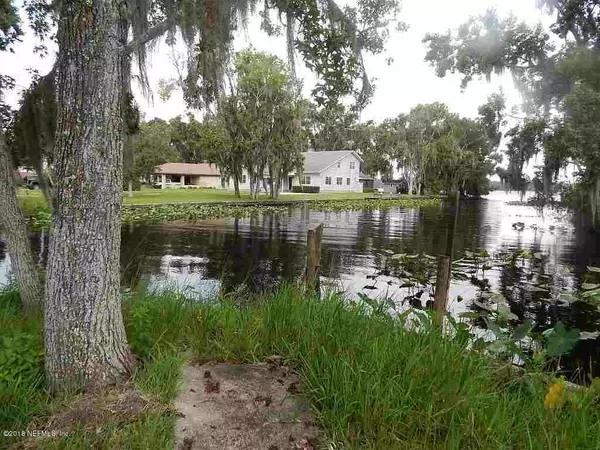 San Mateo, FL 32187,115 RIVERVIEW CIR