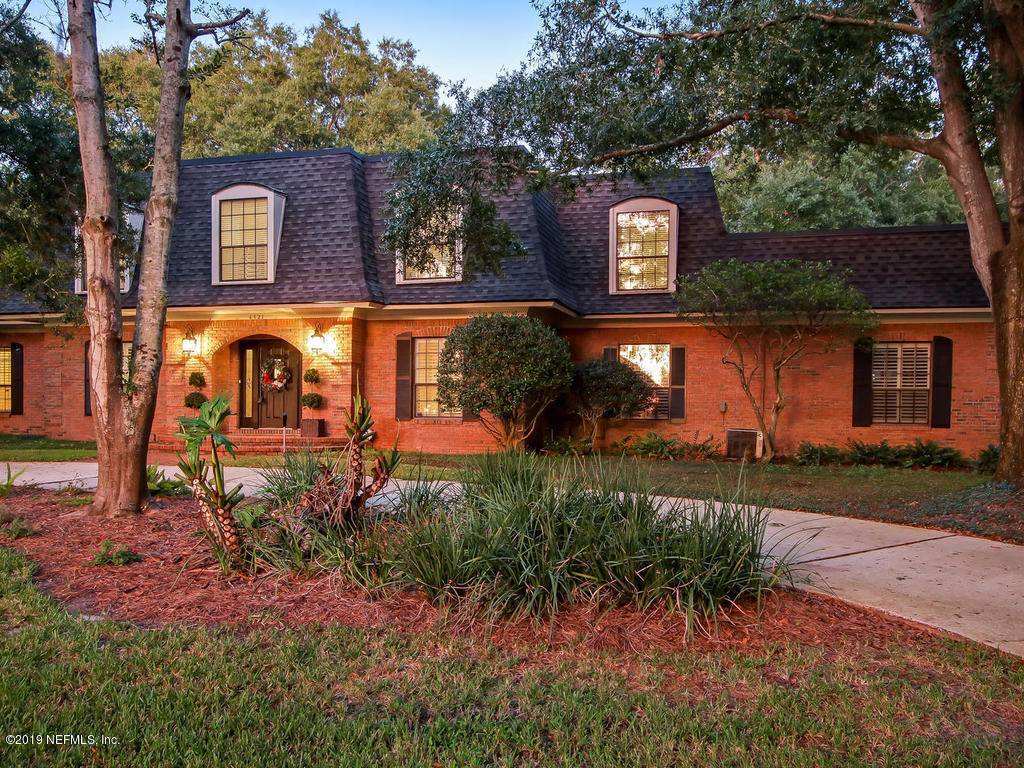 6521 CHRISTOPHER POINT RD W, Jacksonville, FL 32217