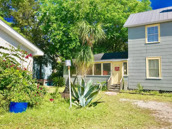Fernandina Beach, FL 32034,219 S 8TH ST