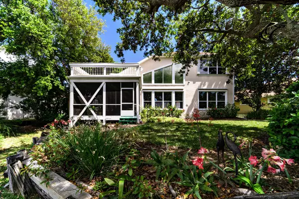 Ponte Vedra Beach, FL 32082,413 SALT WIND CT W