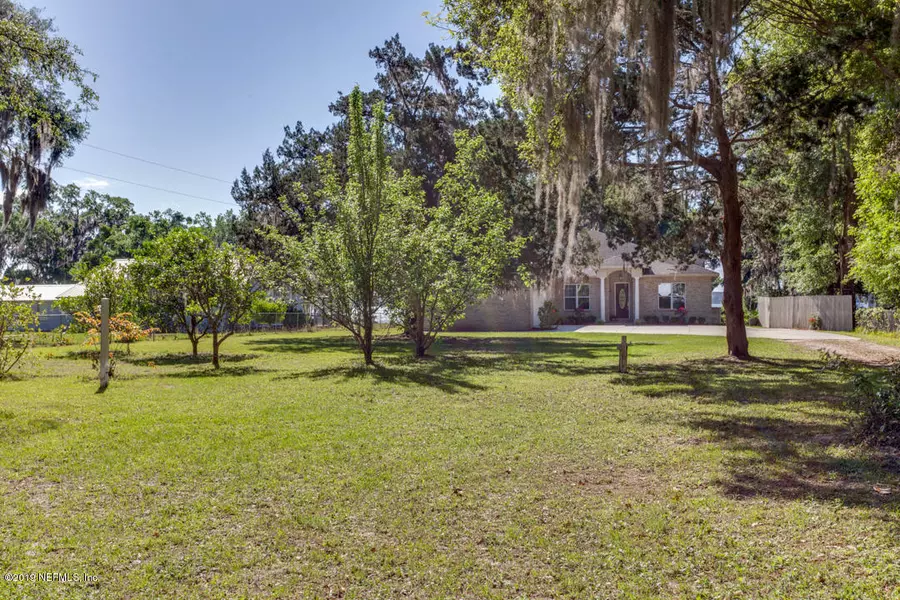 108 CHEFFEY RD, Palatka, FL 32177