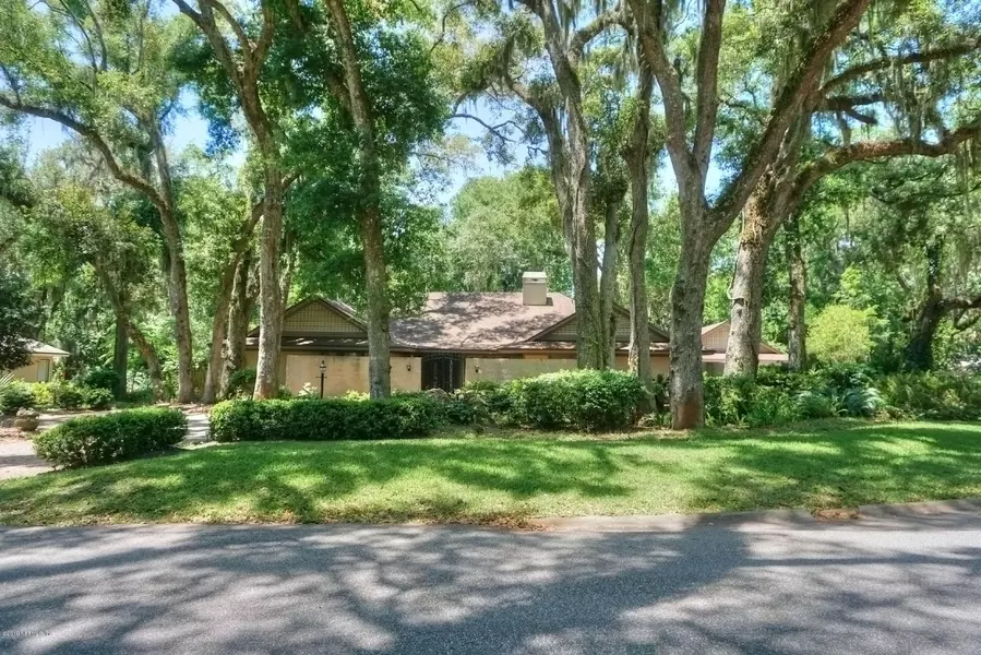 157 SEA MARSH RD, Fernandina Beach, FL 32034