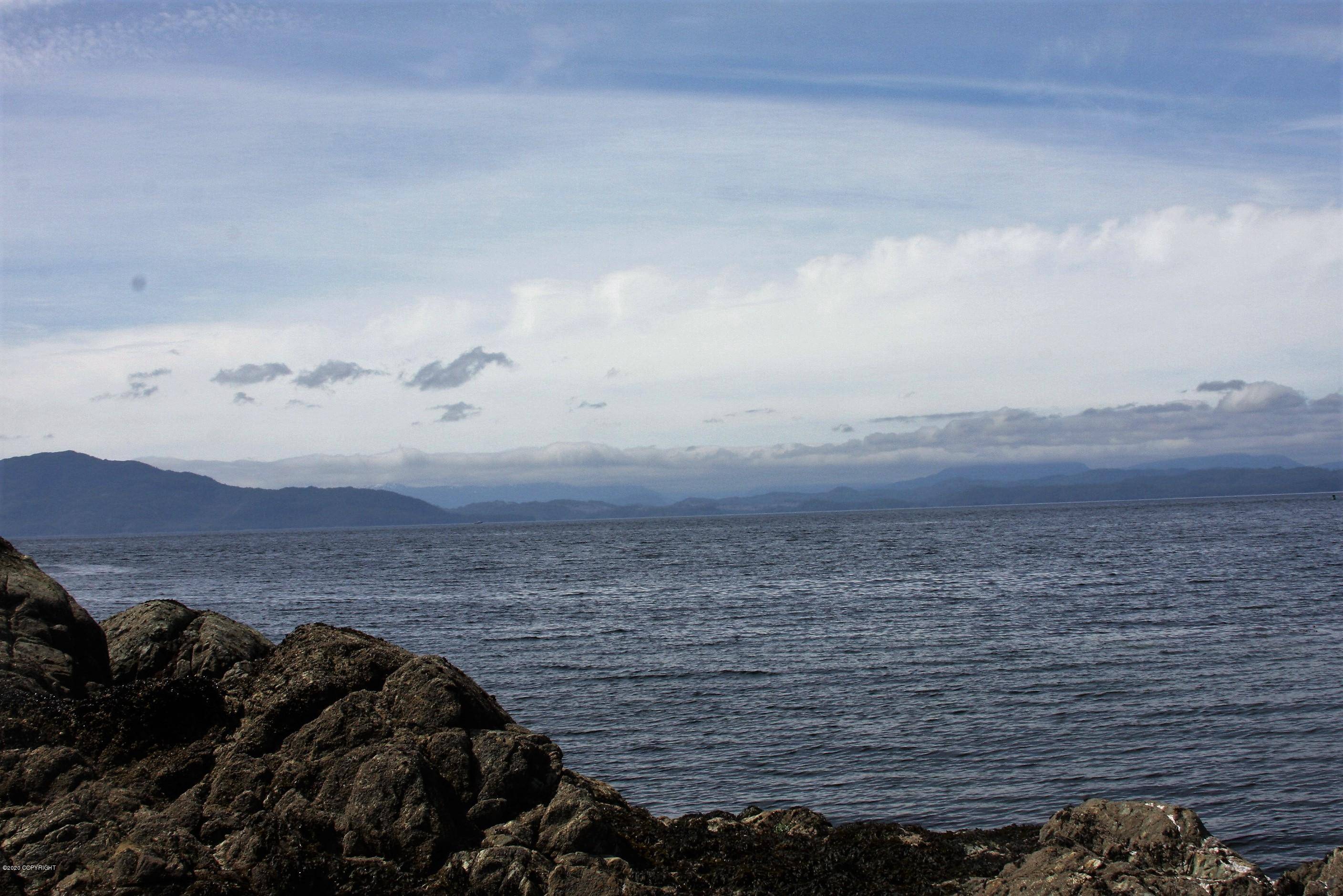 L32H Rainbow Island, Meyers Chuck, AK 99903