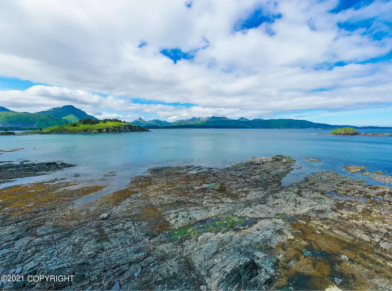 6091 Cliff Point Rd, Kodiak, AK 99615