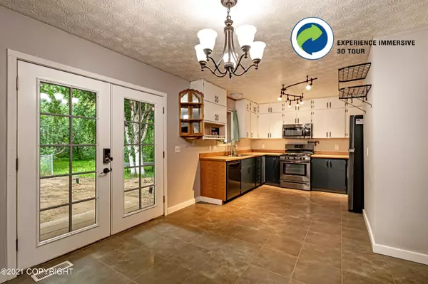 4895 E Rhubarb CIR, Wasilla, AK 99654