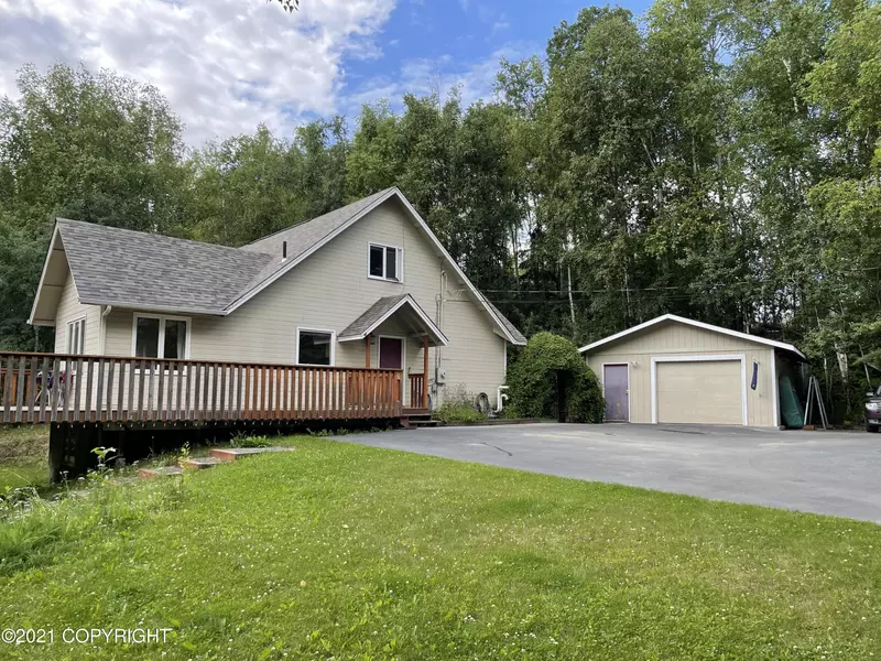 1000 Gail DR, Wasilla, AK 99654