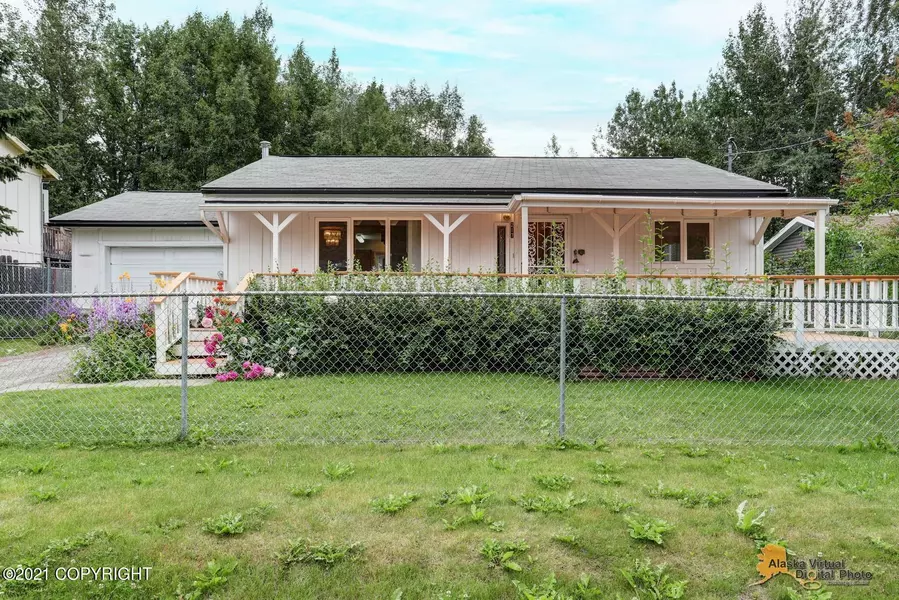 217 N Independence ST, Palmer, AK 99645