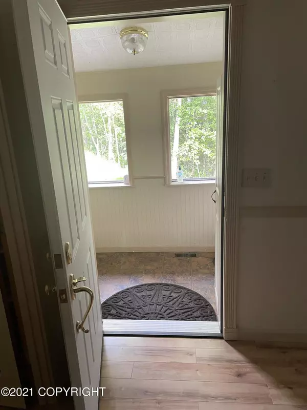 Wasilla, AK 99654,760 E Barra LOOP