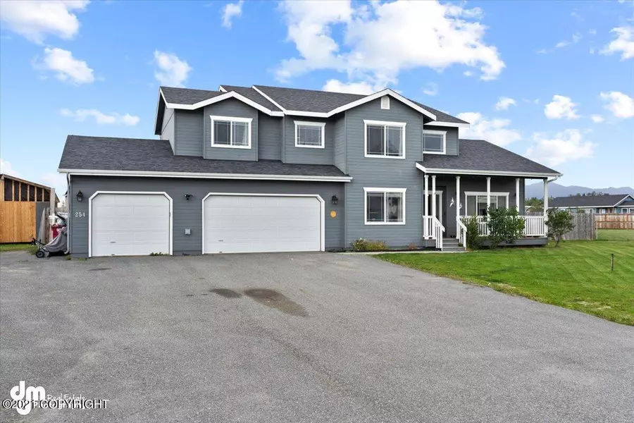 254 N Ayrshire CIR, Palmer, AK 99645