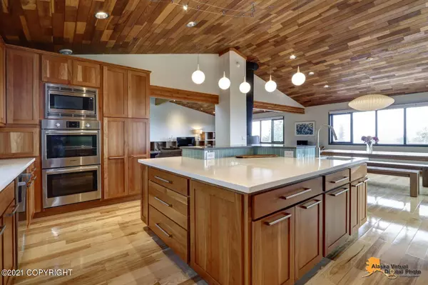 Anchorage, AK 99507,9600 Burning Bush DR