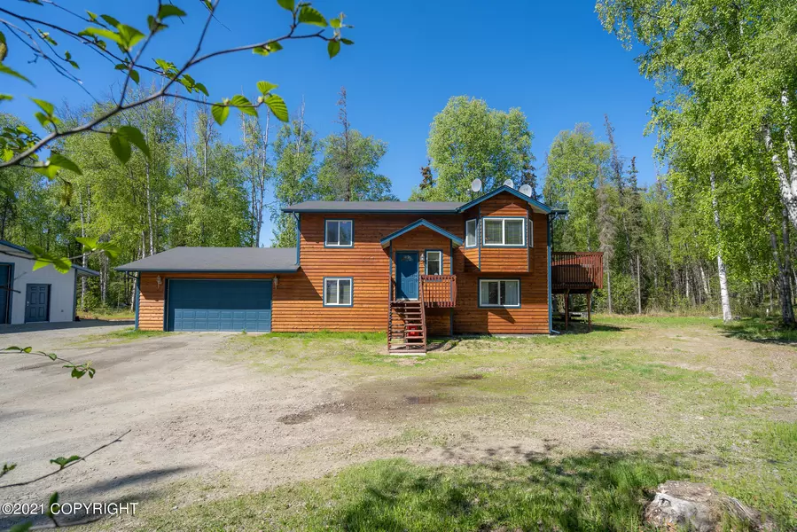 2960 S Rue De La Paix LOOP, Wasilla, AK 99623