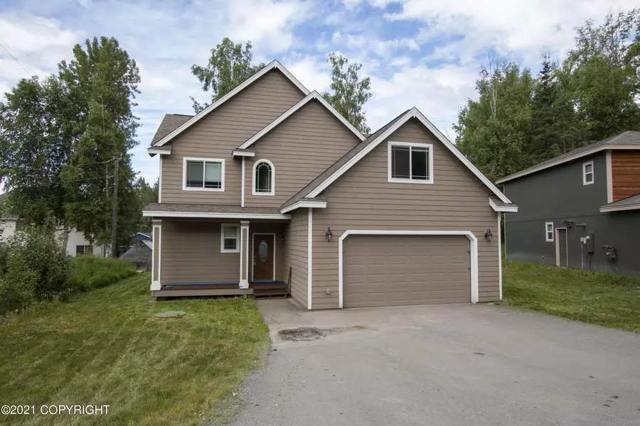 17239 S Juanita LOOP, Eagle River, AK 99577