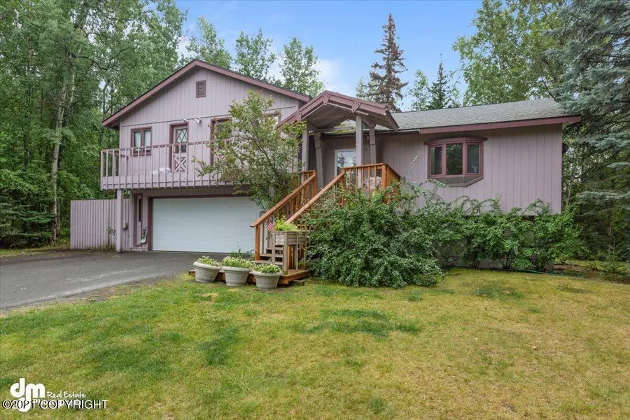 10310 Lieselotte CIR, Eagle River, AK 99577