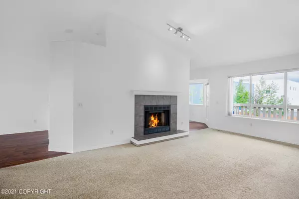 Anchorage, AK 99507,1830 Ponds CIR