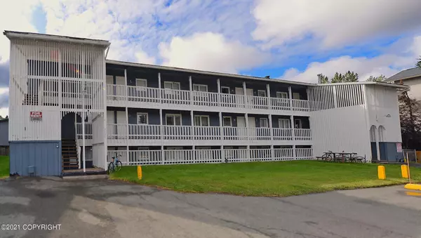 3700/ 3720 W 86th AVE, Anchorage, AK 99502