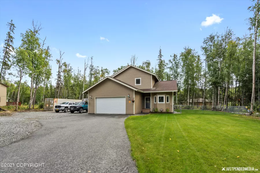 7960 W Sally CT, Wasilla, AK 99623