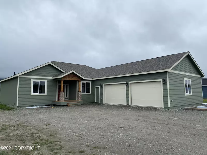 6677 E Spruce Hen DR, Wasilla, AK 99654