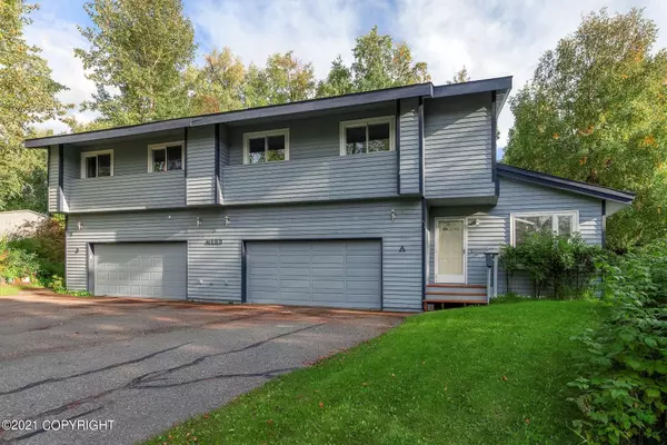 Anchorage, AK 99502,6133 Loganberry ST