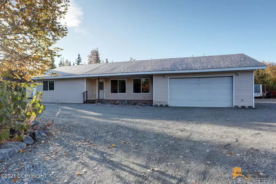 5754 W Alta CIR, Wasilla, AK 99654