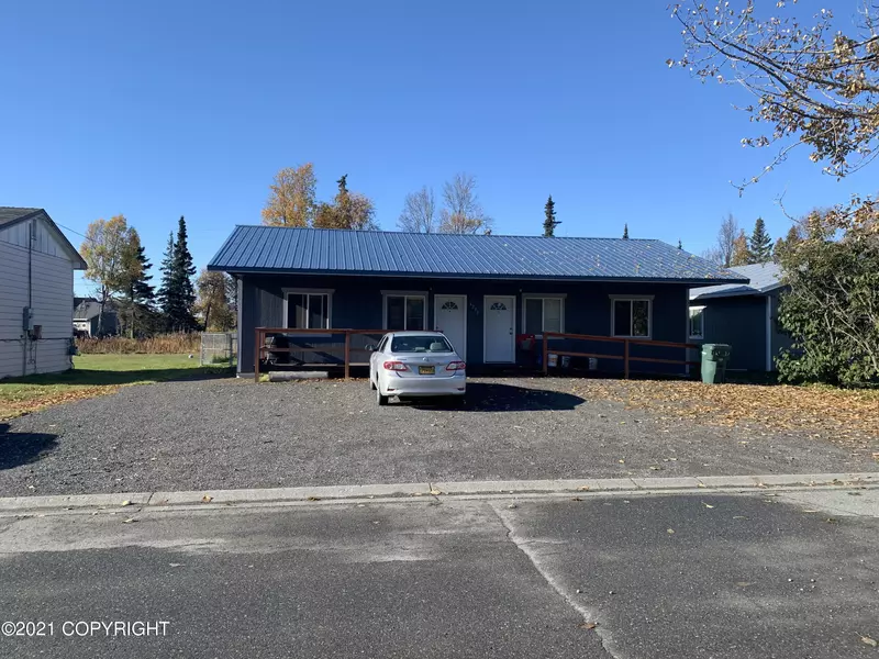 1211 Lilac LN, Kenai, AK 99611