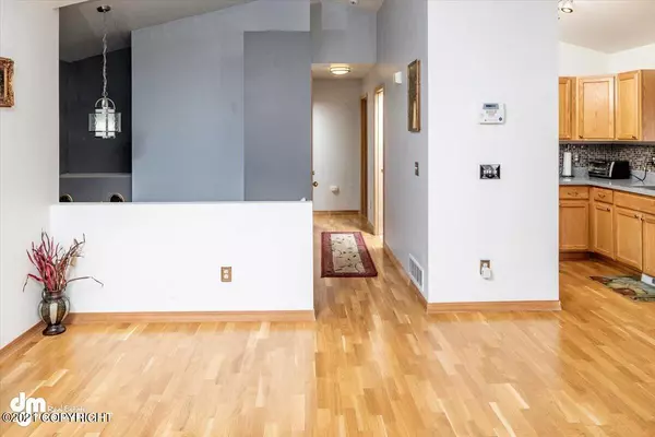 Anchorage, AK 99507,2841 Kristen CIR