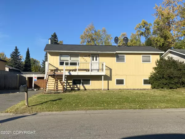 2828 Sunflower ST, Anchorage, AK 99508