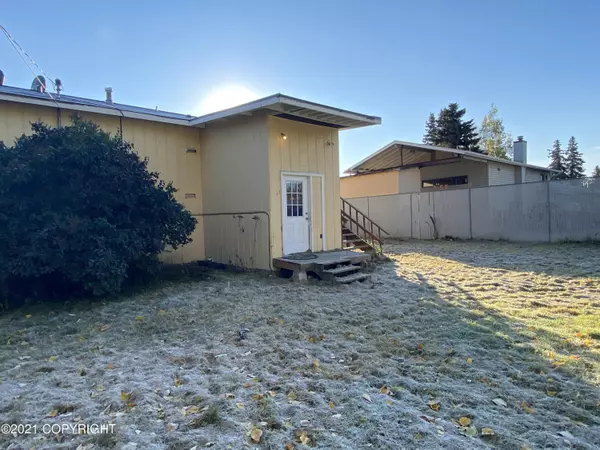 Anchorage, AK 99508,2828 Sunflower ST